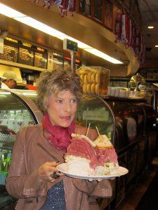 Danny Kaye Sandwich - Corned beef, mustard, turkey, Russian dressing, coleslaw and sliced pickles on rye with Dena Kaye. <em>Photo: Anne-Katrin Titze</em>