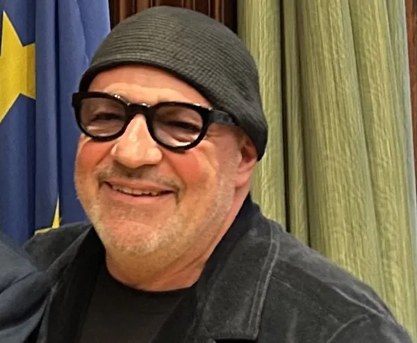 Gianfranco Rosi, director of Below the Clouds (Sotto Le Nuvole), on Pietro Marcello: “He’s the one I told you who made me make this film. He’s a master of using archival footage in his work.”