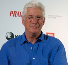 Richard Gere:  "I would be welcomed by the Chinese people but not the Government."