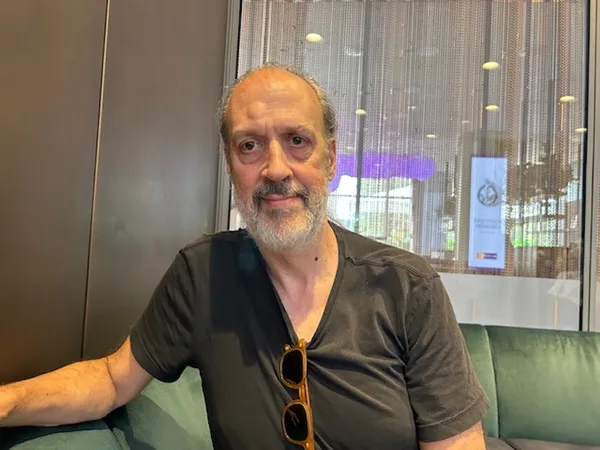 On Greta Lee performing Bertolt Brecht and Kurt Weill’s Surabaya Johnny in Late Fame: ”It is at the core of it because it’s a movie about people who are lifted up by an idea that doesn’t really exist in reality.”