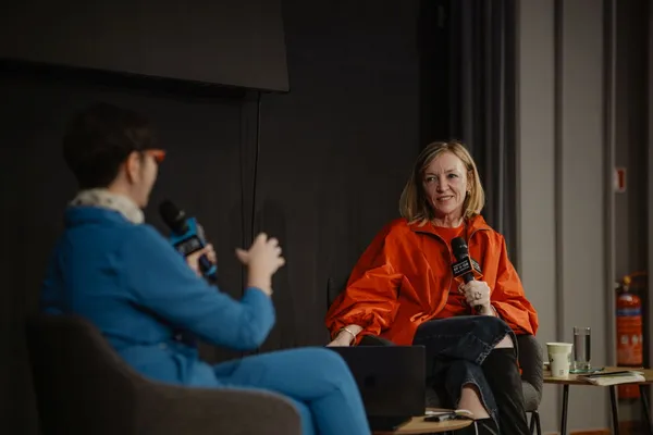 Catherine George onstage in Thessaloniki