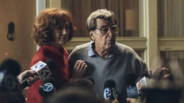 Part of the Barry Levinson tribute in Karlovy Vary: Kathy Baker and Al Pacino portray Sue and Joe Paterno in a scene from Paterno, about the late disgraced football coach