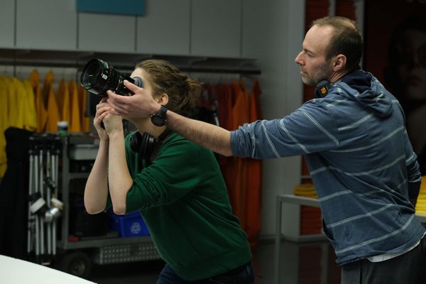 Elza Kephart working with cinematographer Steve Asselin