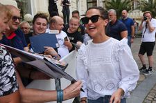 Alicia Vikaner, the Swedish star of Karlovy Vary opening film Firebrand meets the crowds in the Czech watering hole