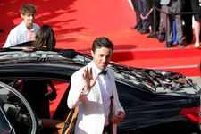 Casey Affleck greets the fans at the Karlovy International Film Festival