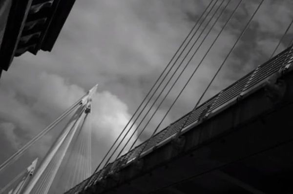 Hungerford: Symphony Of A London Bridge