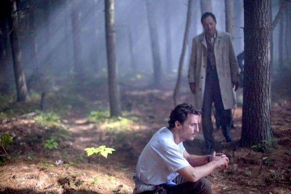 A suicidal American (Matthew McConaughey) befriends a Japanese man (Ken Wantabe) lost in a forest near Mt. Fuji and the two search for a way out in Sea Of Trees.