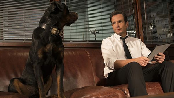 Max and Will Arnett in Show Dogs