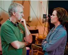 James Cameron and Sigourney Weaver on the set