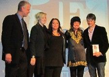 David Schwartz, Mandy Ward, Johanna Bennett, Sal star Javiera Contador, and Grand Prize winning Sal director Diego Rougier <em>Photo: Anne-Katrin Titze</em>