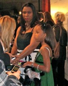 Quvenzhané Wallis with her pretty poodle bag <em>Photo: Anne-Katrin Titze</em>