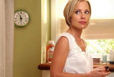 Emma Caulfield in TiMER