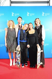 Wendy Huyghe, Domien Huyghe, Rogiers, Dunia Elwaleed and Hilde De Baerdemaeker at the Sea Sparkle premiere