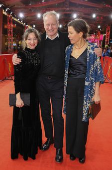 Andrea Bræin Hovig, Stellan Skarsgård, Maria Sødahl on the Berlinale red carpet