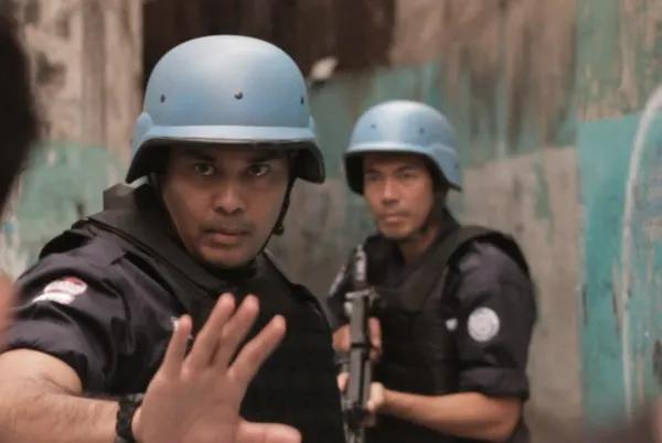 John Arcilla and Jake Macapagal as Ong and Oscar in Sean Ellis' Metro Manila