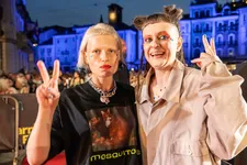 Nicole Bertani and Valentina Bertani in Locarno's Piazza Grande