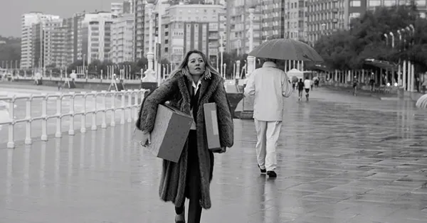 Amalia Ulman on the opening scene in El Planeta with Maria (Ale Ulman) in Gijon, Spain: “I really wanted to set the tone of the city. That’s the city where I grew up and one of the biggest challenges is the weather.