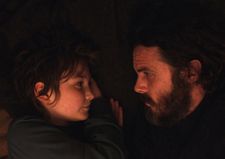 Rag (Anna Pniowsky) with Dad (Casey Affleck): "I was comfortable around him and I could be vulnerable around the camera."