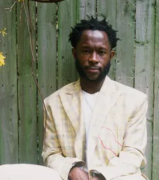Arie Esiri