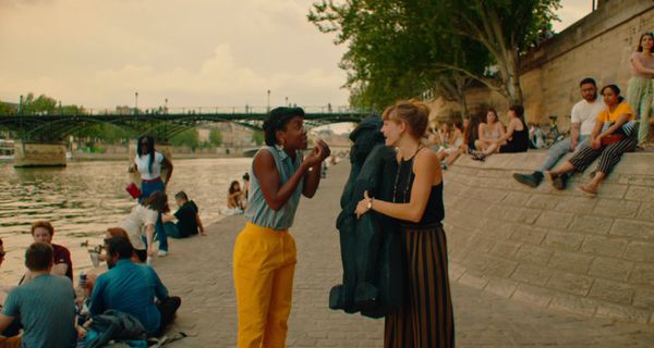 Ambre (Aurore Déon) and Blanche (Noémie Schmidt) discuss Anish Kapoor’s black in Elisabeth Vogler’s hypnotic and momentous Roaring 20s (Années 20)