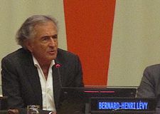 Bernard-Henri Lévy presenting Slava Ukraini at the United Nations