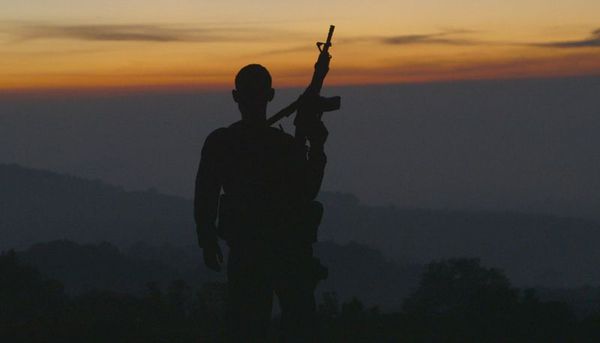 Documentary about vigilantes on both sides of the border fighting the vicious Mexican drug cartels. With unprecedented access, this character-driven film provokes deep questions about lawlessness, the breakdown of order, and whether citizens should fight violence with violence. 