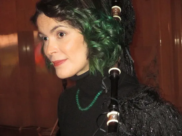 Cristina Pato: "Silk Road is a collective of musicians from all around the world."