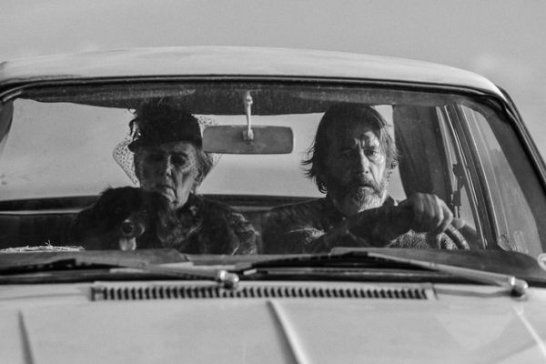 Kristbjörg Kjeld and Þröstur Leó Gunnarsson in Driving Mum. Hilmar Oddsson: 'It came to me in black and white. There was no choice for me. I was always joking, I was waiting for somebody to stop me, because producers don't like black and white - but nobody did'