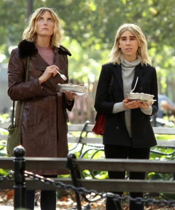Diana Irvine and Zosia Mamet in The Boy Downstairs