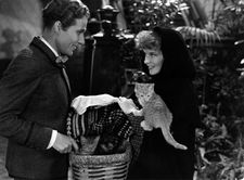 Katharine Hepburn as Jo March with Laurie (Douglass Montgomery) and kittens in George Cukor’s Little Women