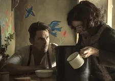 Everett (Ethan Hawke) and Maud Lewis (Sally Hawkins)