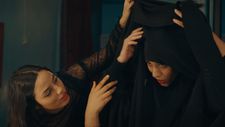 Eya Chikhaoui and Nour Karoui in Four Daughters