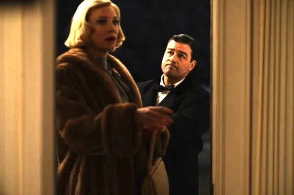 Kyle Chandler and Cate Blanchett in Carol
