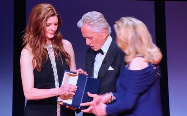 Chiara Mastroianni, Michael Douglas and Catherine Deneuve who handed over the honorary Palme d'Or