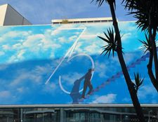Cannes' Truman Show inspired  75th artwork