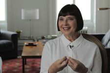 Isabella Rossellini in ‪Larger Than Life: The Kevyn Aucoin Story‬: "What is it in the essence of Maria Callas that we liked, or Barbra Streisand?"