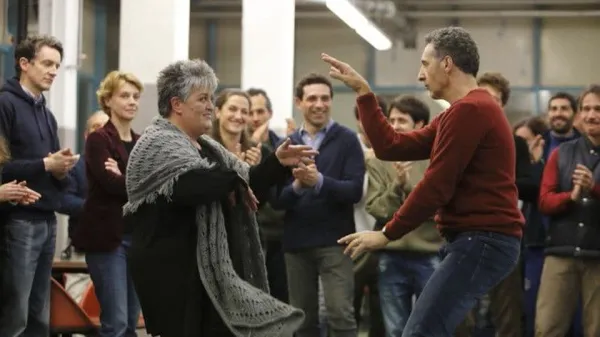 John Turturro as Barry Huggins