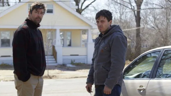 Kyle Chandler and Casey Affleck