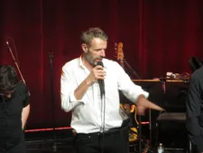 Lambert Wilson sings Yves Montand at the French Institute Alliance Française in New York.