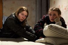 Arnaud Desplechin on Claude (Léa Seydoux) and Marie (Sara Forestier): “I think, what your characters are saying are small truths.”