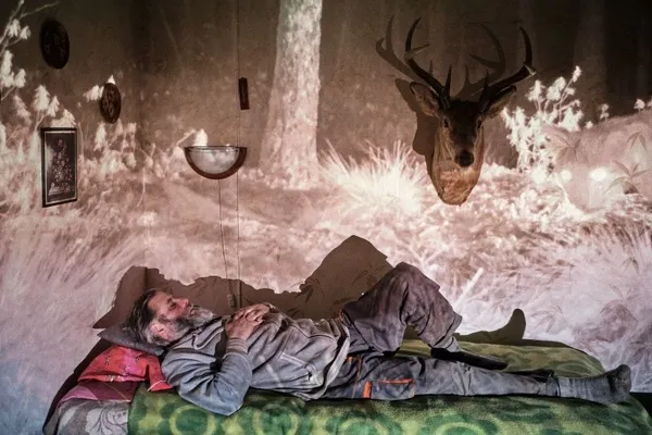 Lynx Man also features projections of the footage. Juha Suonpää: 'I'm very patient, waiting for the material to be saturated, to be ready for sculpture by the direction'