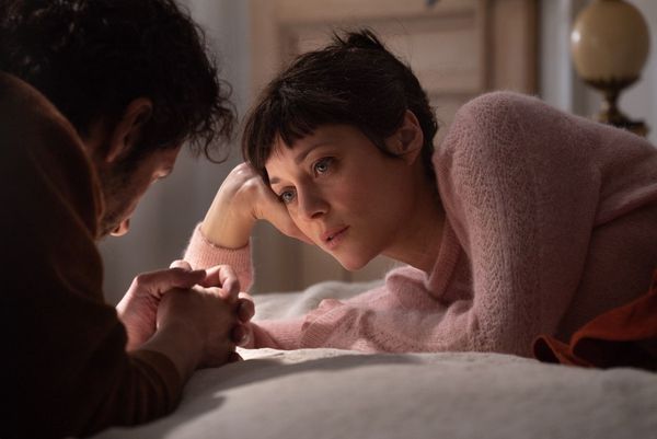 Melvil Poupaud and Marion Cotillard in Arnaud Desplechin’s Brother And Sister (Frère Et Sœur) screening in Unifrance and Film at Lincoln Center’s Rendez-Vous with French Cinema