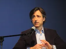 Noah Baumbach on filming dialogue: “It reminds me of screwball comedies of the Thirties and Forties. Howard Hawks, George Cukor, Ernst Lubitsch, Billy Wilder …”