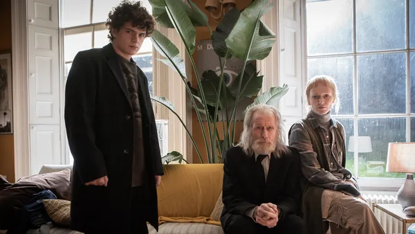 Noah Jupe, Bill Nighy and Anna Geislerová in & Sons