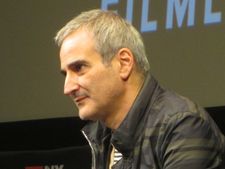 Kent Jones notes that Olivier Assayas is connected to Claire Denis, David Fincher, Jean-Pierre Dardenne, and Luc Dardenne by "working with time and it's precious."
