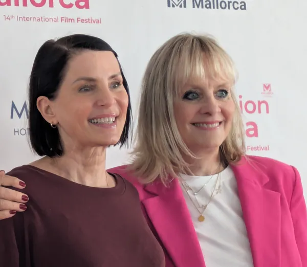 Sadie Frost and Twiggy in Mallorca. Sadie on Twiggy: 'She’s such a down-to-earth grafter'