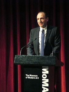 Ralph Fiennes introducing The Invisible Woman at MoMA and reading an excerpt from Oliver Twist