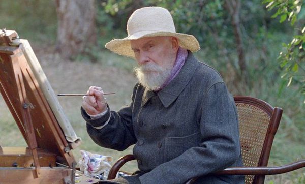 Michel Bouquet as Renoir