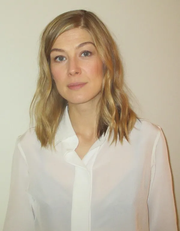 Rosamund Pike 4