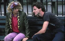 Roberta (Rosanna Arquette) with Dez (Aidan Quinn) in Desperately Seeking Susan
